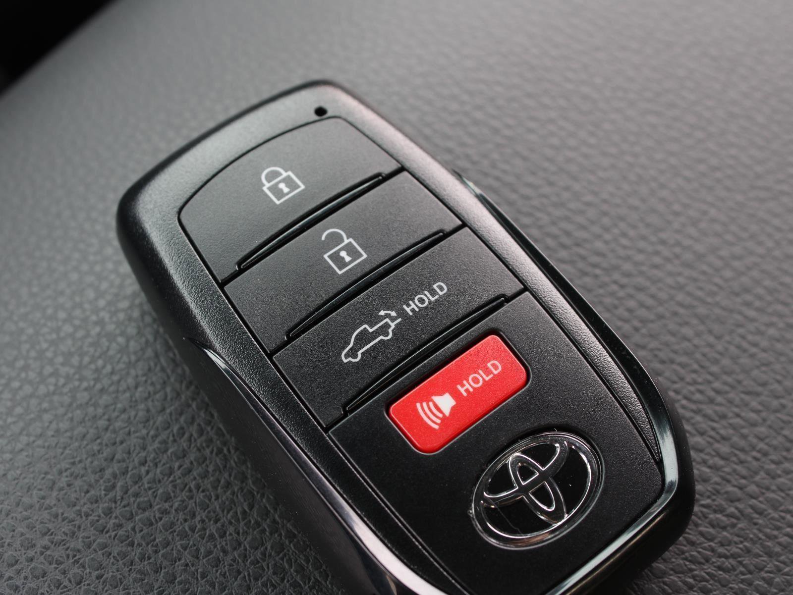 New 2026 Toyota Tacoma Limited AWD/4WD image 16