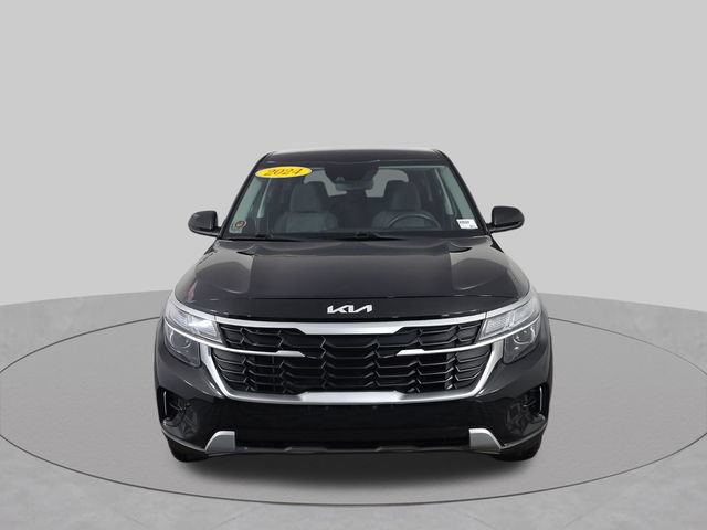 Used 2024 Kia Seltos LX AWD/4WD image 16