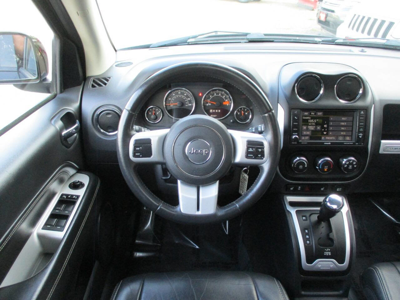 Used 2017 Jeep Compass High Altitude image 19