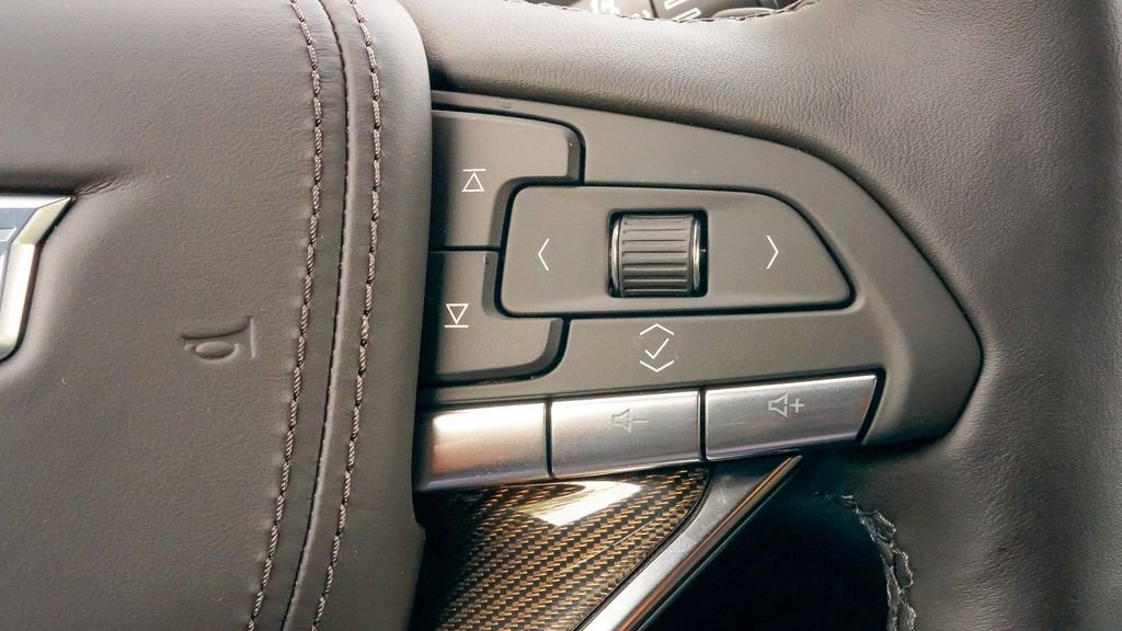 Certified 2025 Cadillac XT6 Premium Luxury w/ Platinum Package image 35