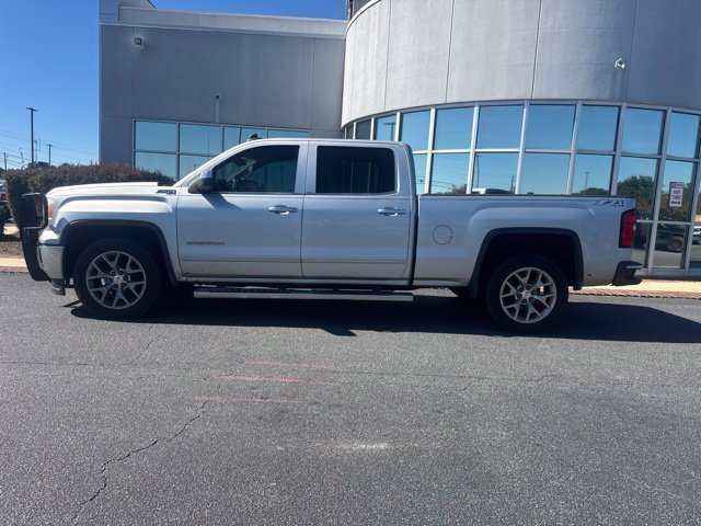 Used 2015 GMC Sierra 1500 SLT w/ SLT Crew Cab Value Package AWD/4WD image 10
