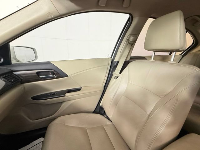 Used 2016 Honda Accord EX-L image 13