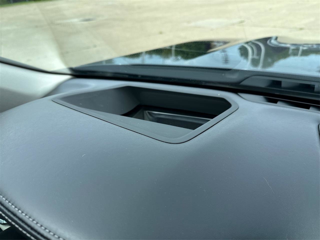 Used 2019 BMW 740i w/ Executive Package RWD image 43