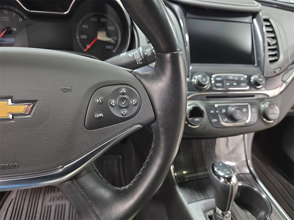 Used 2018 Chevrolet Impala Premier w/ Premier Convenience Package image 18