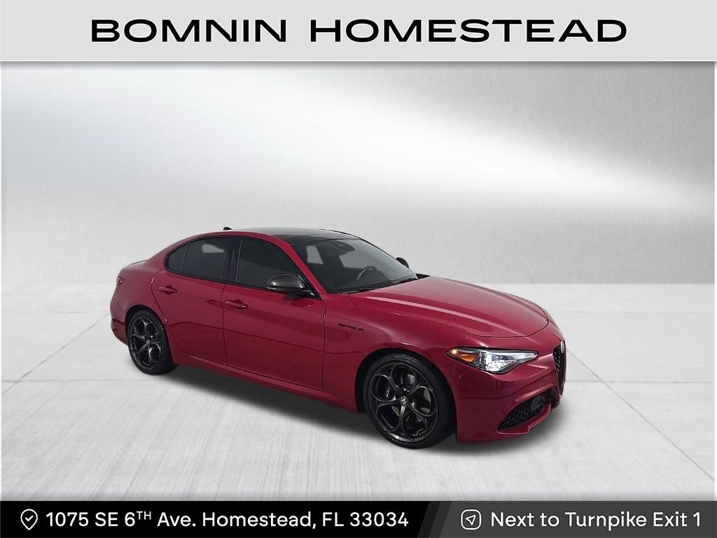 Used 2023 Alfa Romeo Giulia Estrema