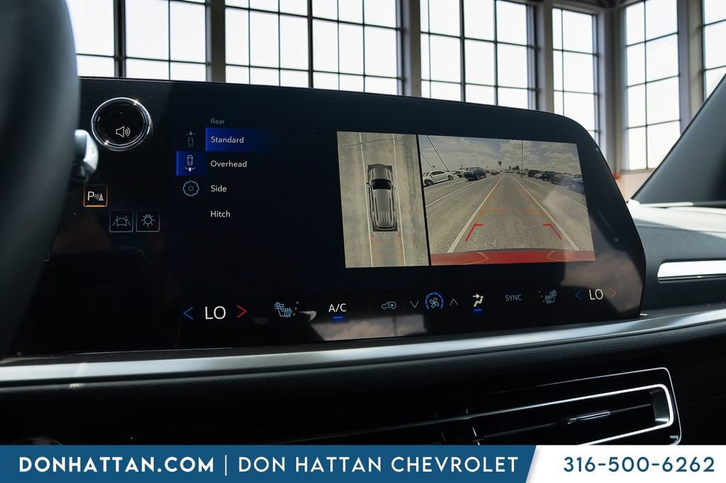 New 2026 Chevrolet Traverse LT w/ Midnight/Sport Edition AWD/4WD image 10
