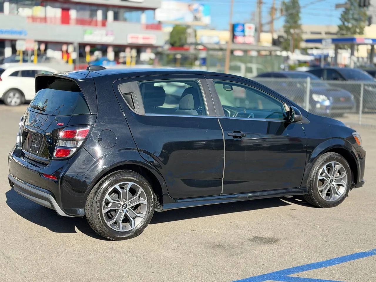 Used 2019 Chevrolet Sonic LT image 17