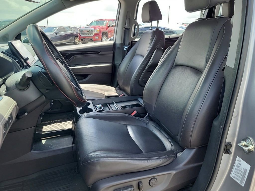 Used 2021 Honda Odyssey Touring image 13
