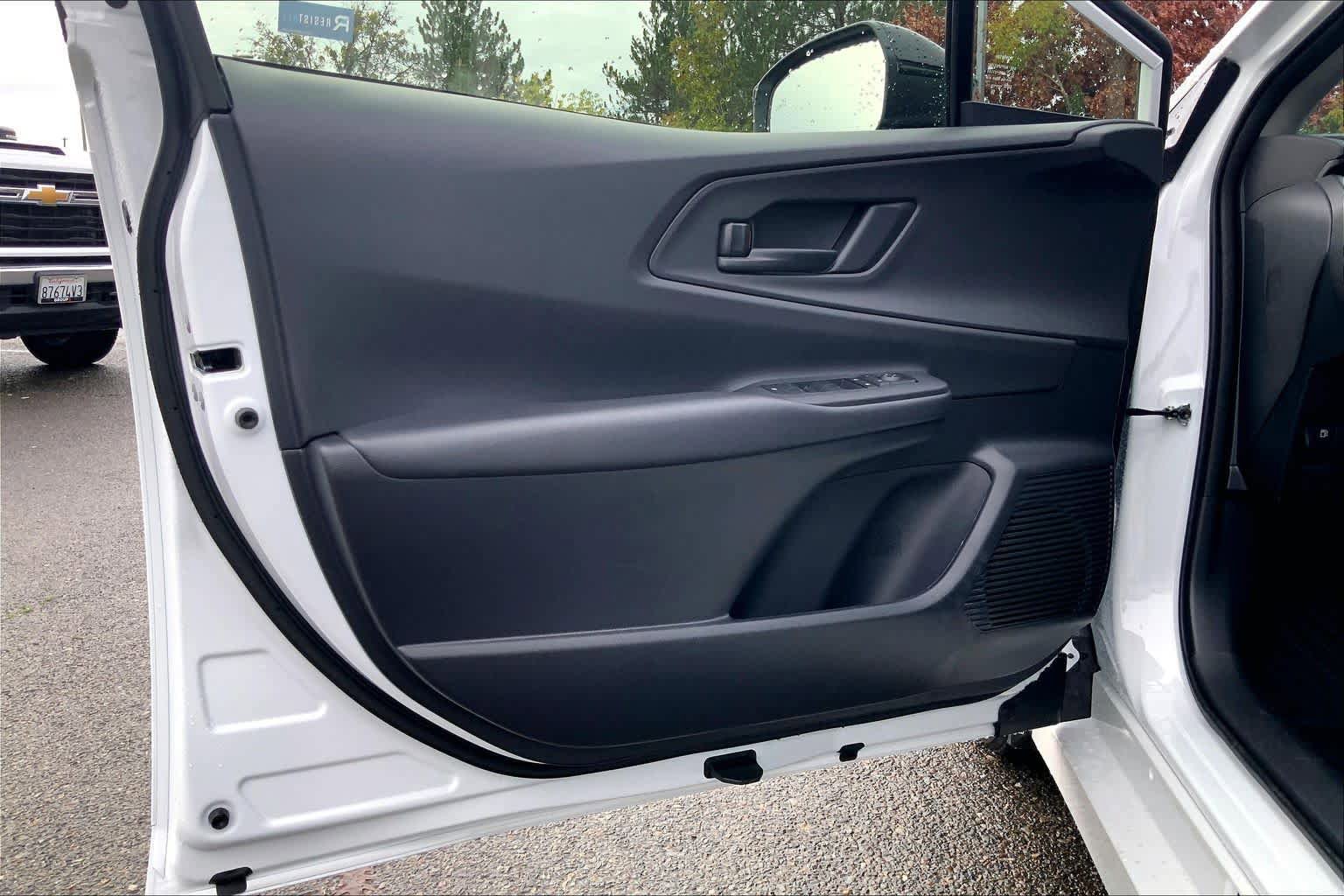 New 2026 Toyota Prius Plug-In Hybrid image 10