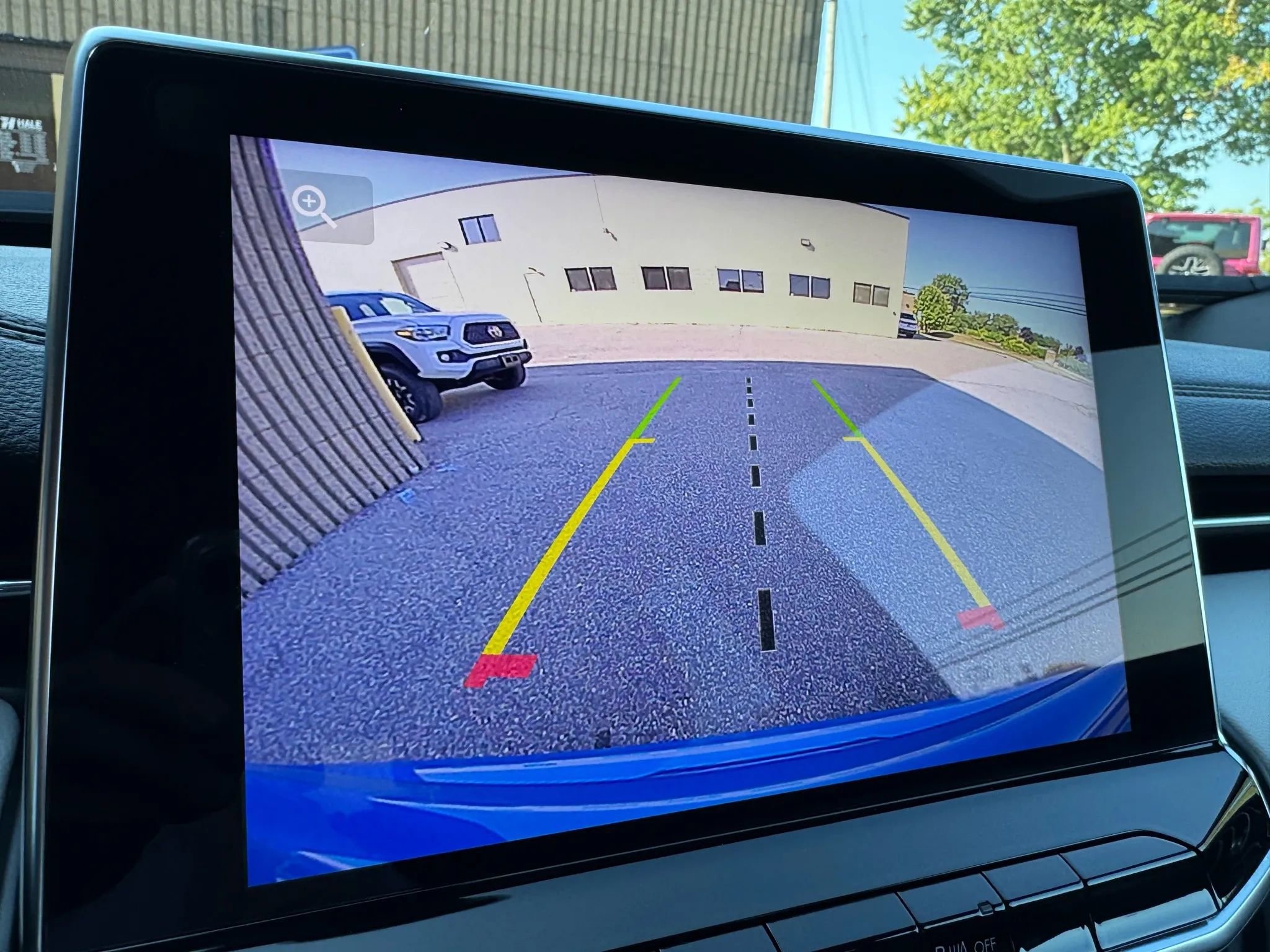 Used 2025 Jeep Compass Limited image 39