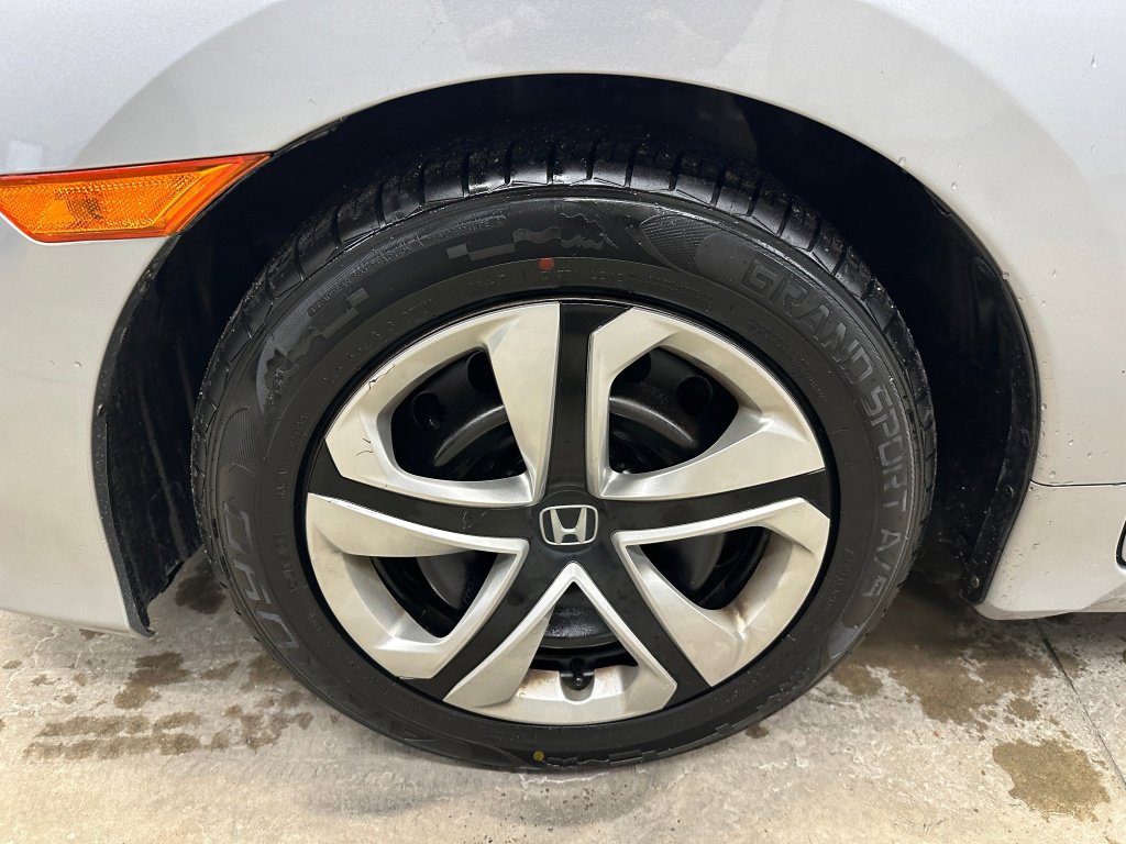 Used 2018 Honda Civic LX image 28