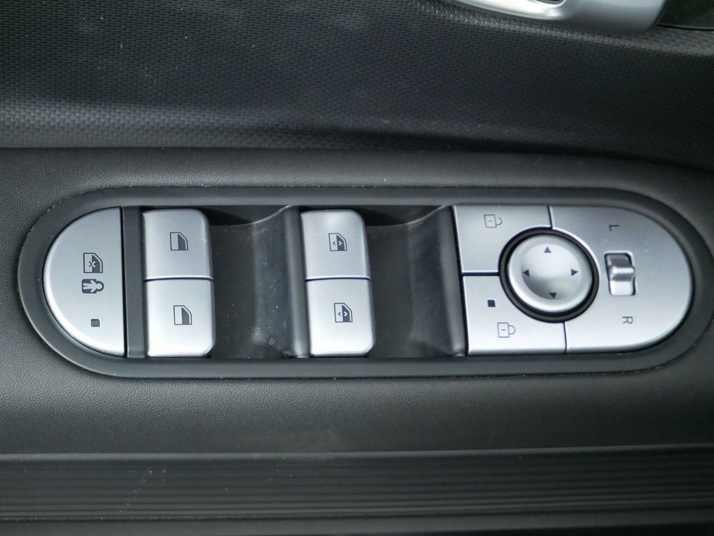 Used 2024 Hyundai Ioniq 5 SEL AWD/4WD image 21