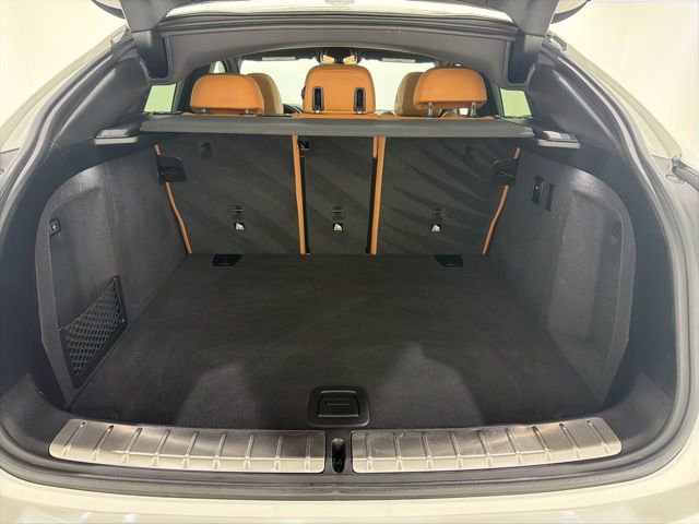 Certified 2024 BMW X4 xDrive30i w/ M Sport Package image 25
