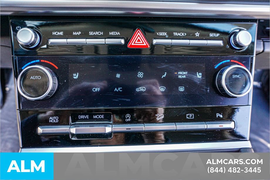 Used 2025 Hyundai Santa Fe SEL image 44