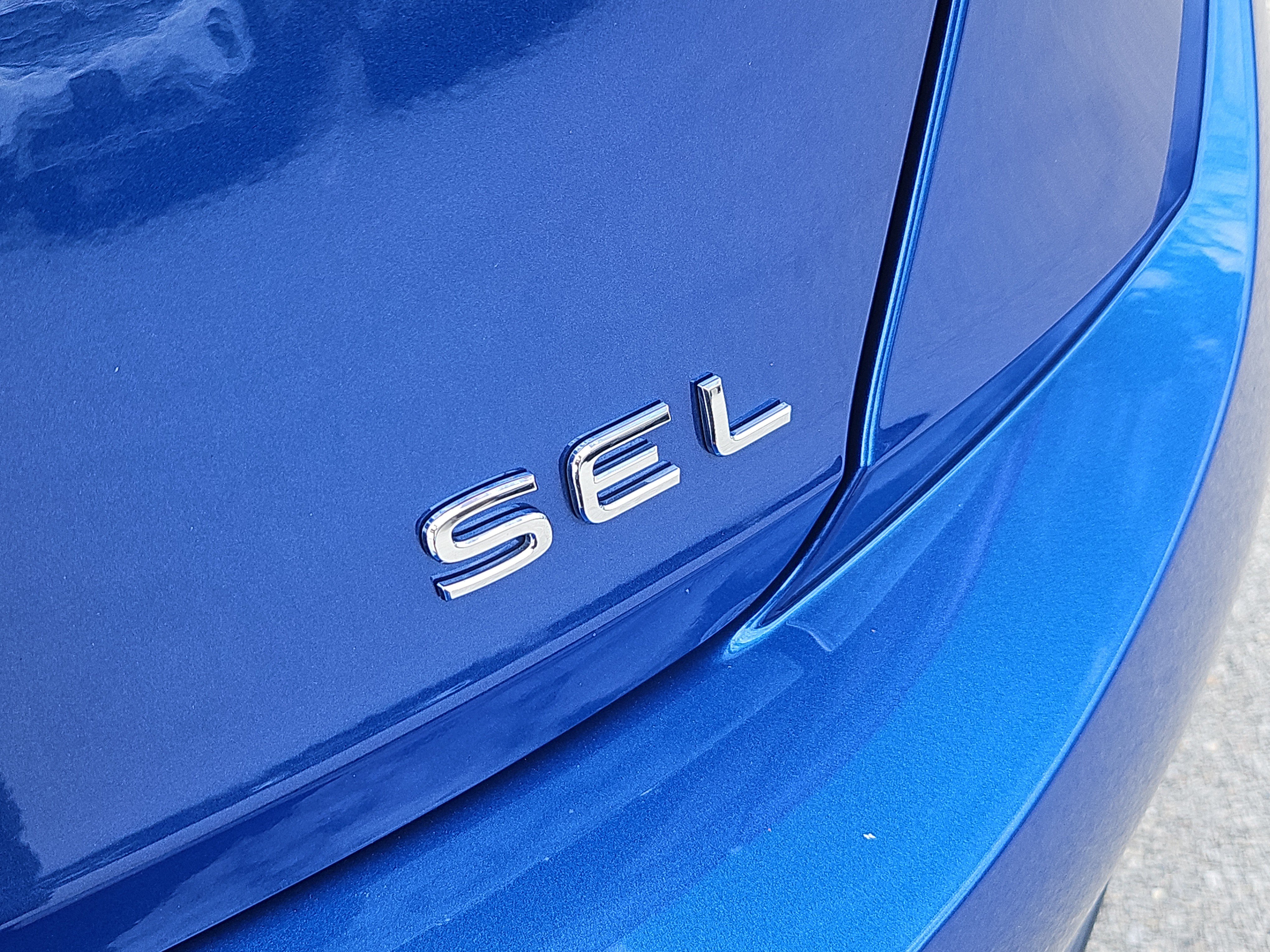 Certified 2024 Volkswagen Jetta SEL FWD image 6
