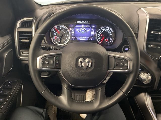 Used 2023 RAM 1500 Laramie AWD/4WD image 18