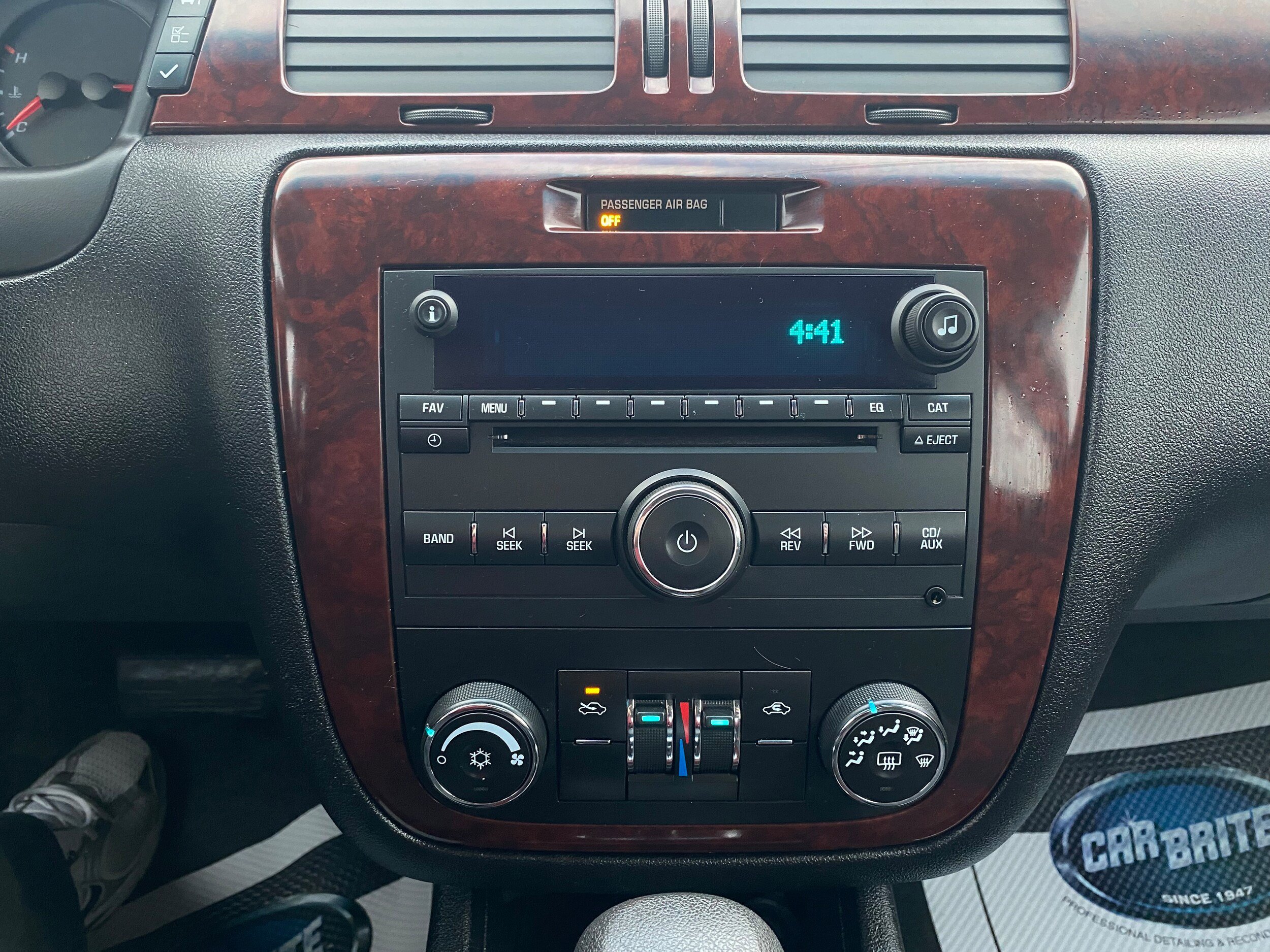 Used 2009 Chevrolet Impala LS FWD image 12