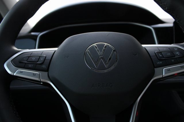 New 2026 Volkswagen Taos SE AWD/4WD image 13