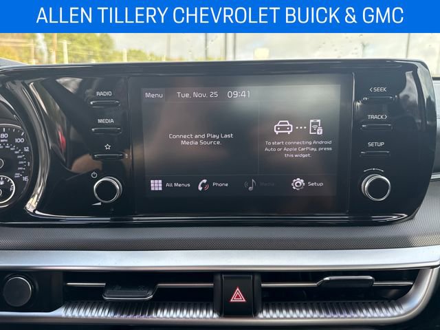 Used 2022 Kia K5 LXS image 19