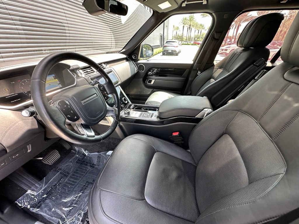 Used 2019 Land Rover Range Rover HSE AWD/4WD image 4