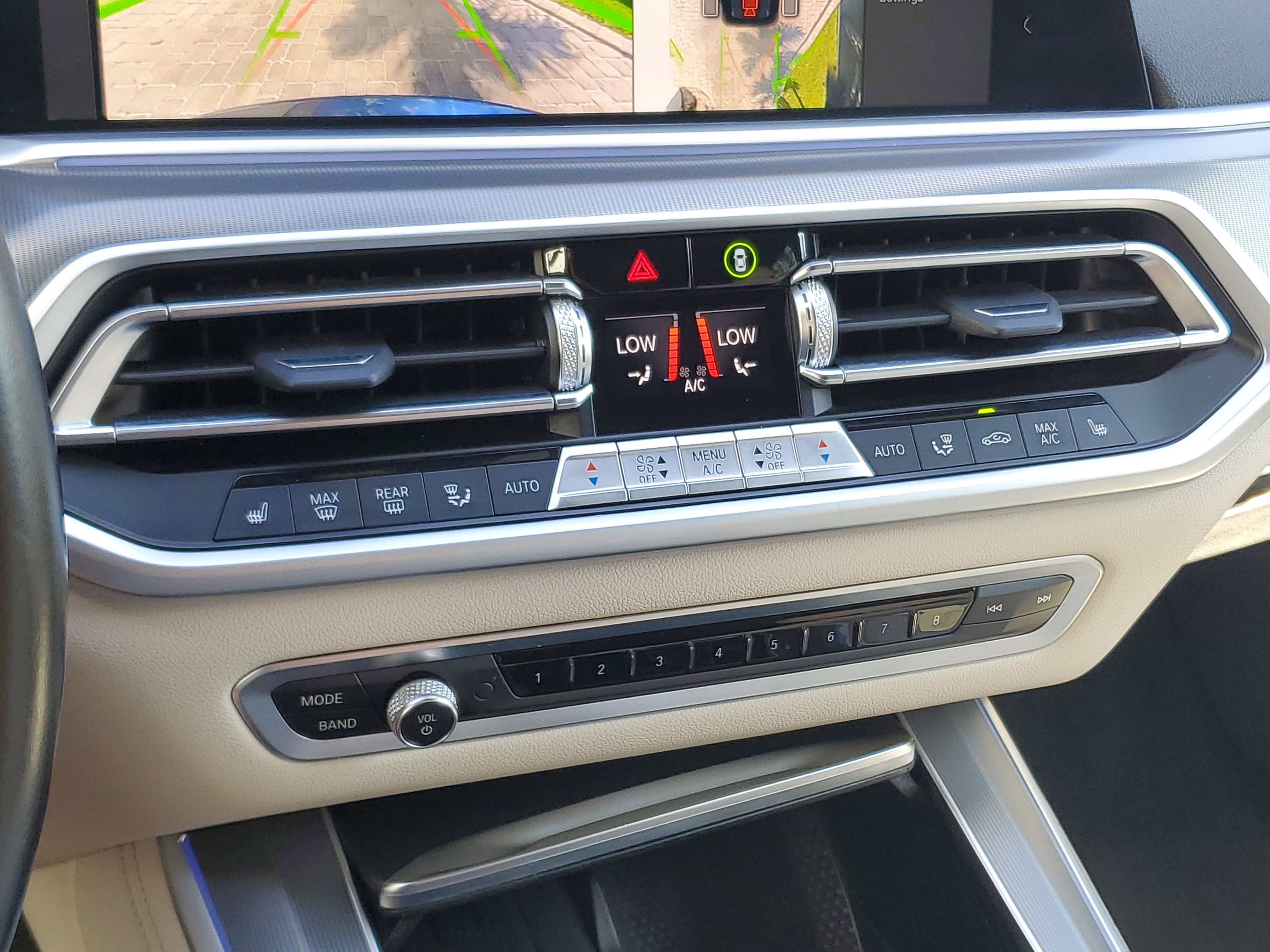 Used 2022 BMW X5 sDrive40i w/ M Sport Package image 30