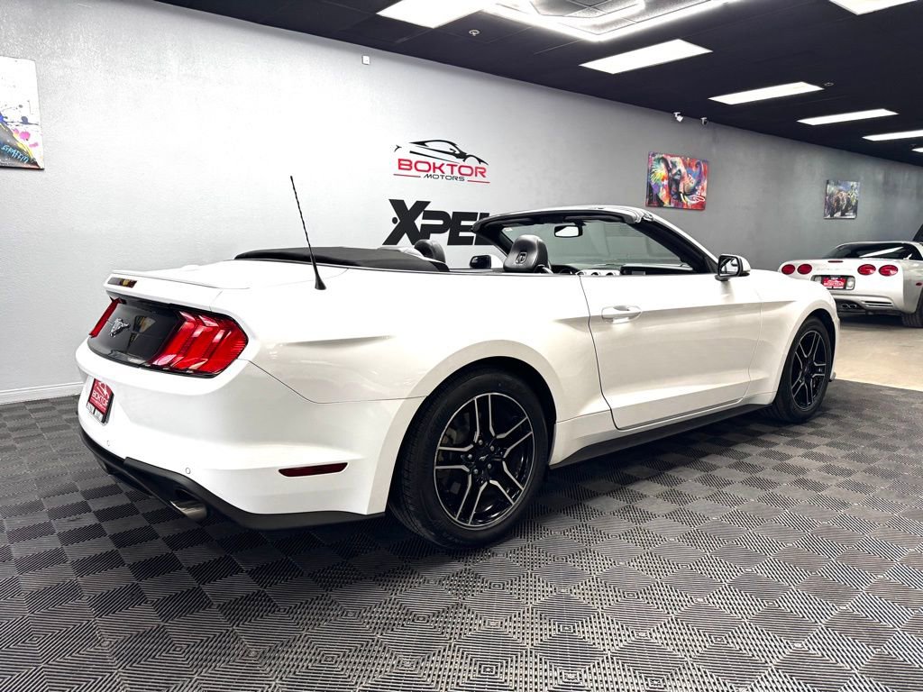Used 2019 Ford Mustang Premium RWD image 15