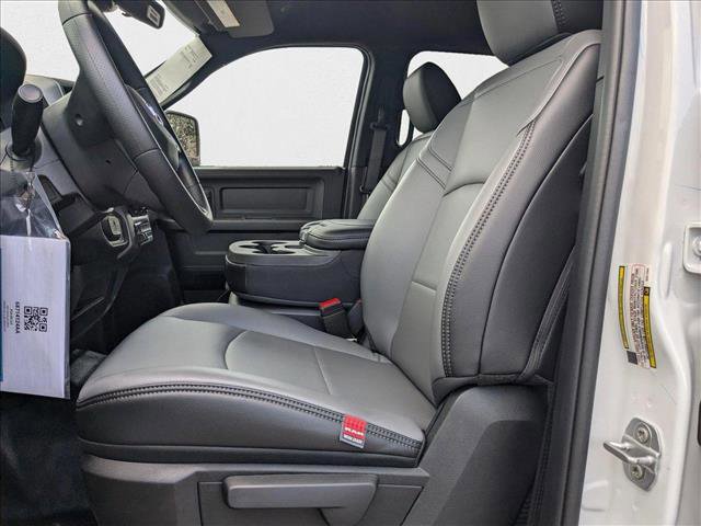 New 2025 RAM 3500 Tradesman w/ Chrome Appearance Group image 13