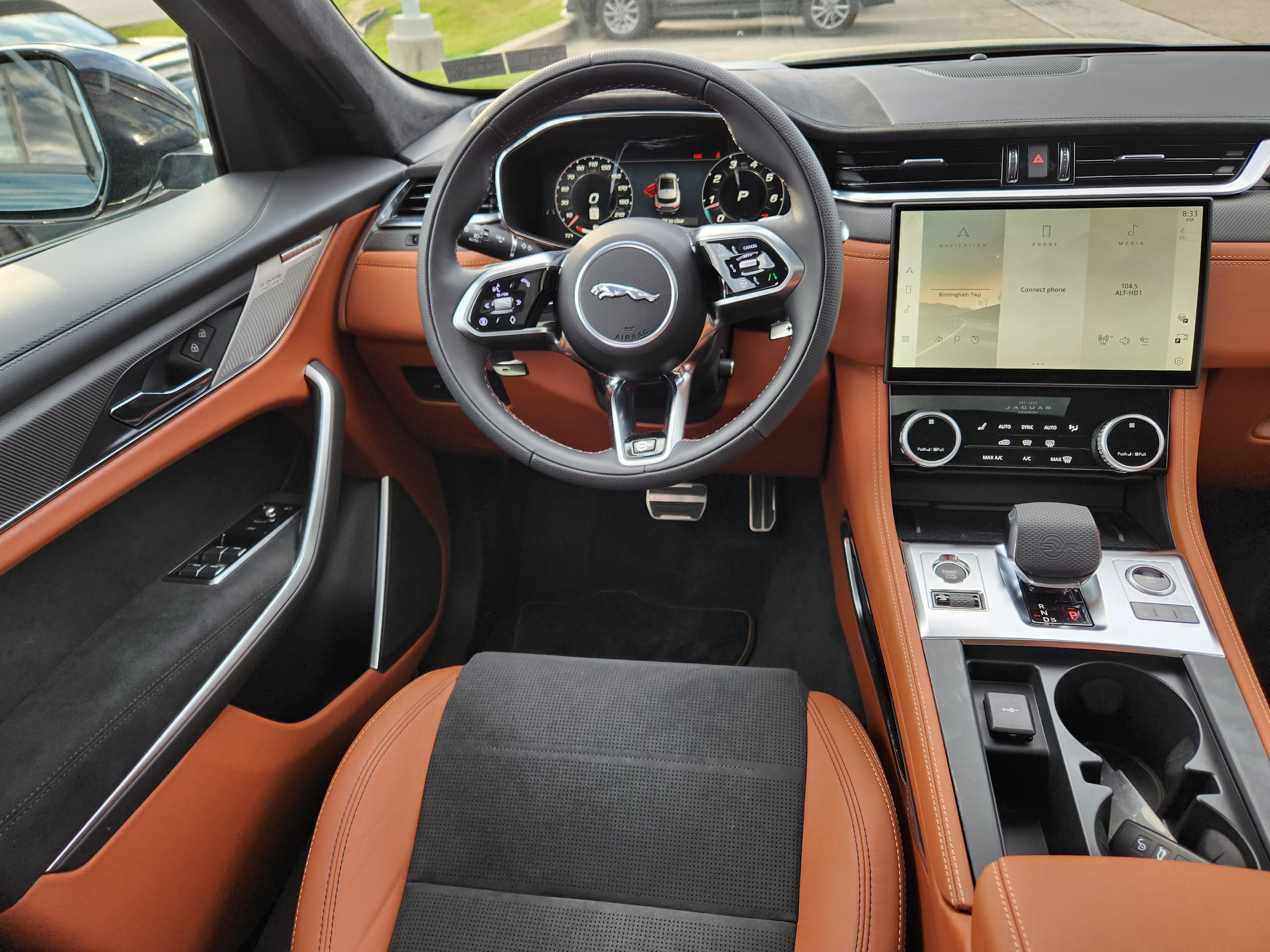 New 2026 Jaguar F-PACE SVR AWD/4WD image 14