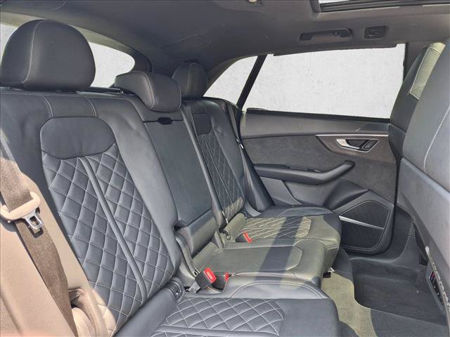 Used 2020 Audi SQ8 Prestige AWD/4WD image 21