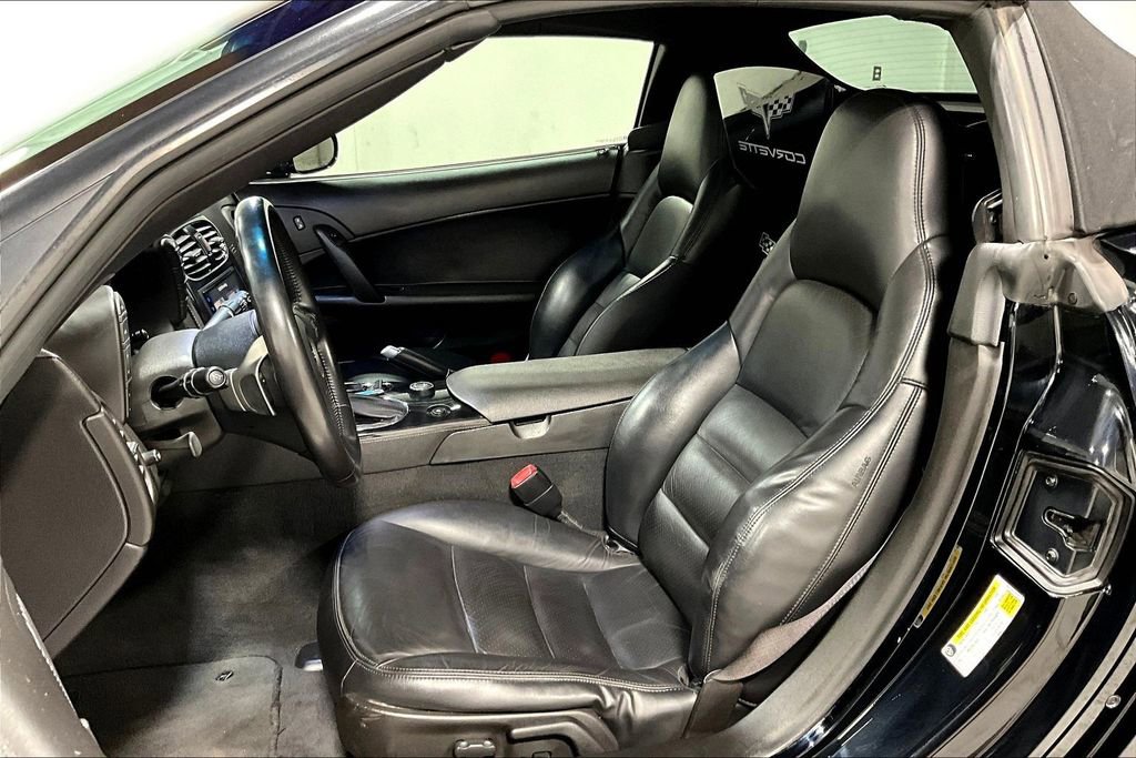Used 2008 Chevrolet Corvette Convertible w/ Preferred Equipment Group image 29