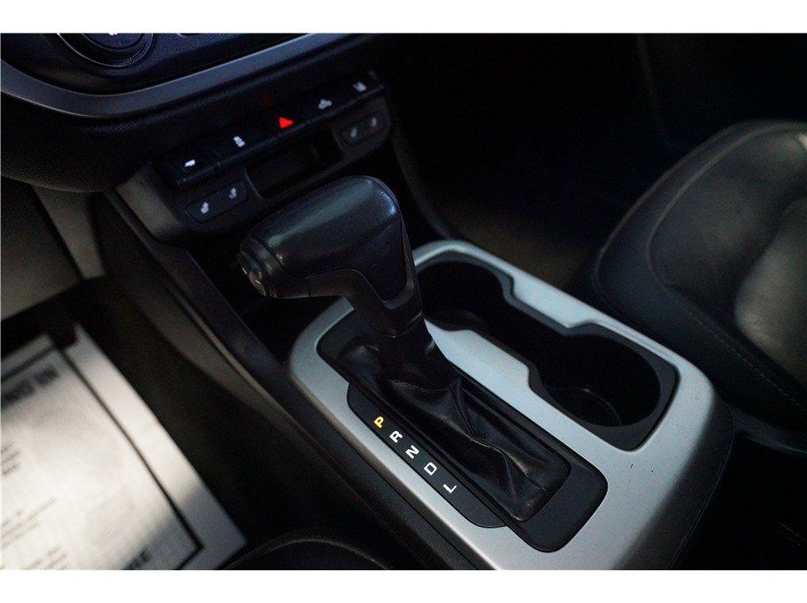 Used 2018 Chevrolet Colorado LT w/ Luxury Package, Chrome AWD/4WD image 23