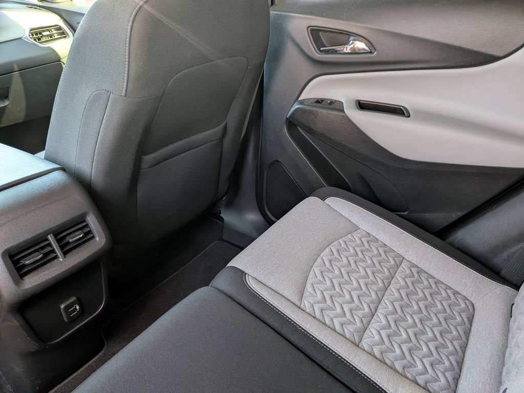 Used 2022 Chevrolet Equinox LT FWD image 34