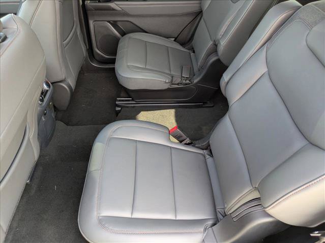 New 2026 Ford Explorer Active w/ Active Comfort Package AWD/4WD image 17