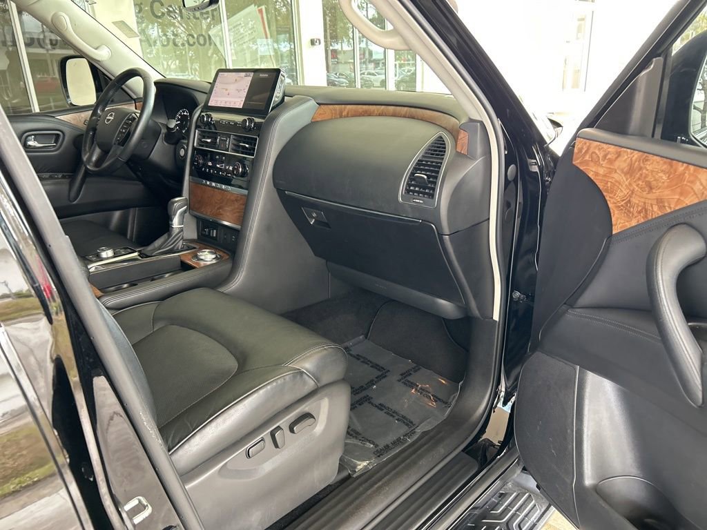 Used 2022 Nissan Armada SL w/ Captain's Chairs Package image 29