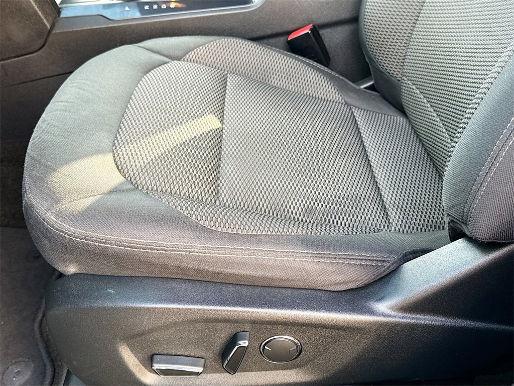 Used 2018 Ford Explorer XLT image 20