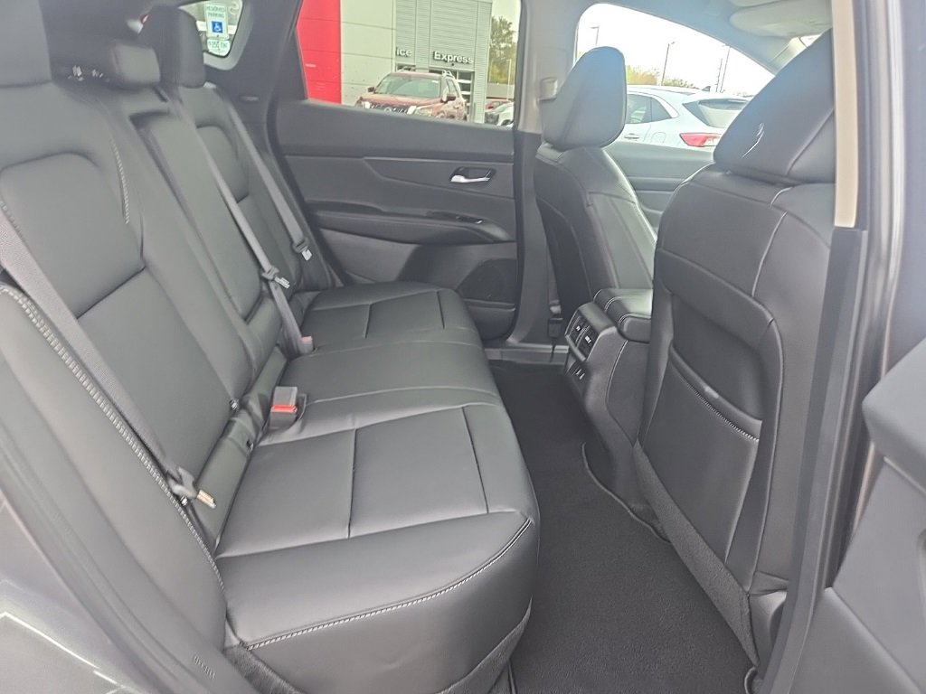 New 2026 Nissan Murano SV image 27