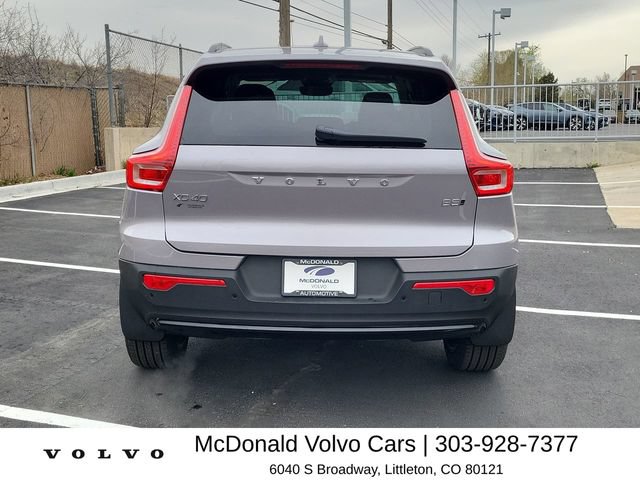 New 2026 Volvo XC40 B5 Ultra w/ Climate Package AWD/4WD image 7