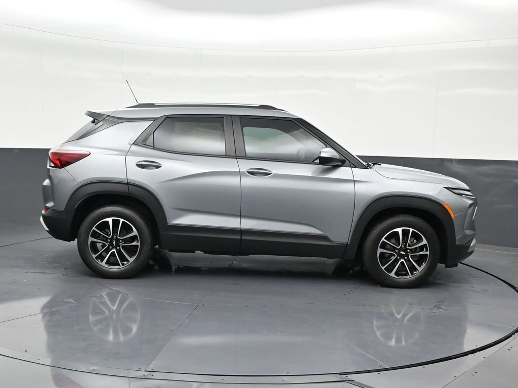 Used 2024 Chevrolet TrailBlazer LT image 7