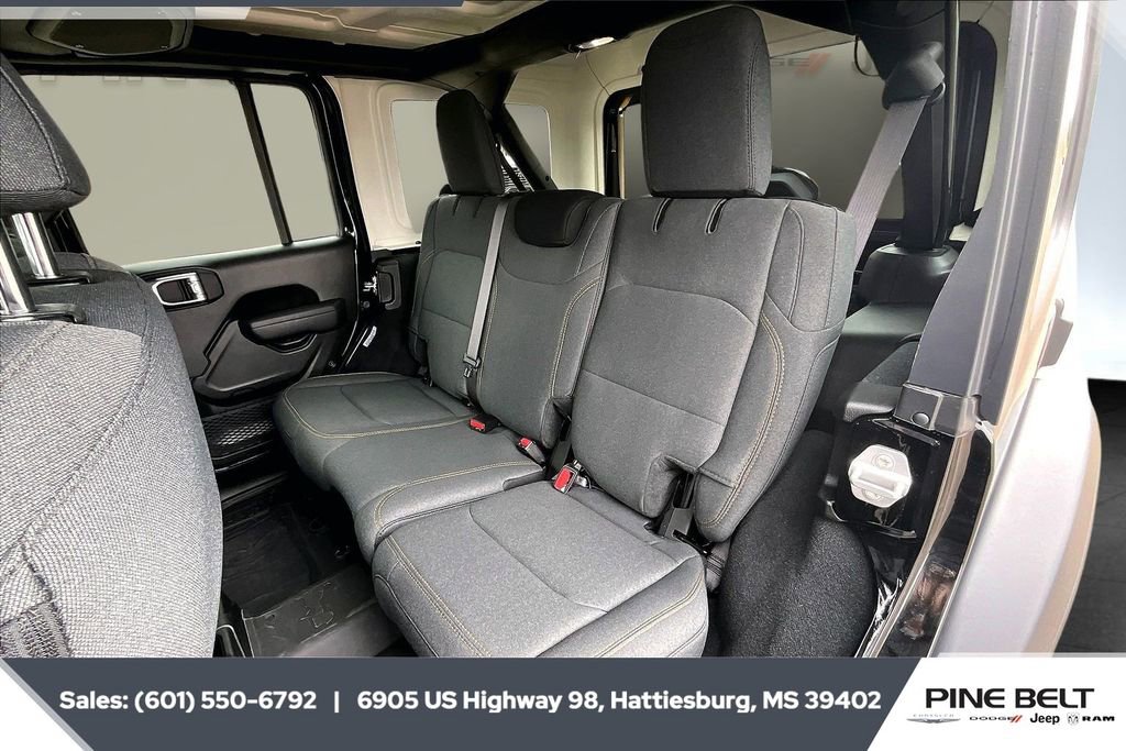 Used 2024 Jeep Wrangler Sport S image 19