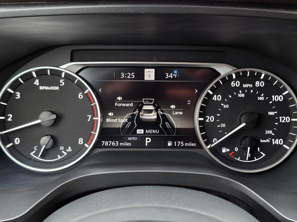 Used 2023 Nissan Rogue SL w/ SL Premium Package image 26