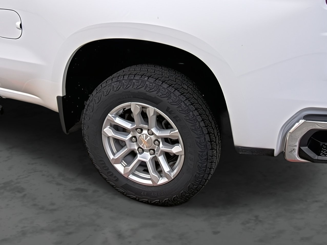 Used 2024 Chevrolet Silverado 1500 LT w/ Protection Package AWD/4WD image 9