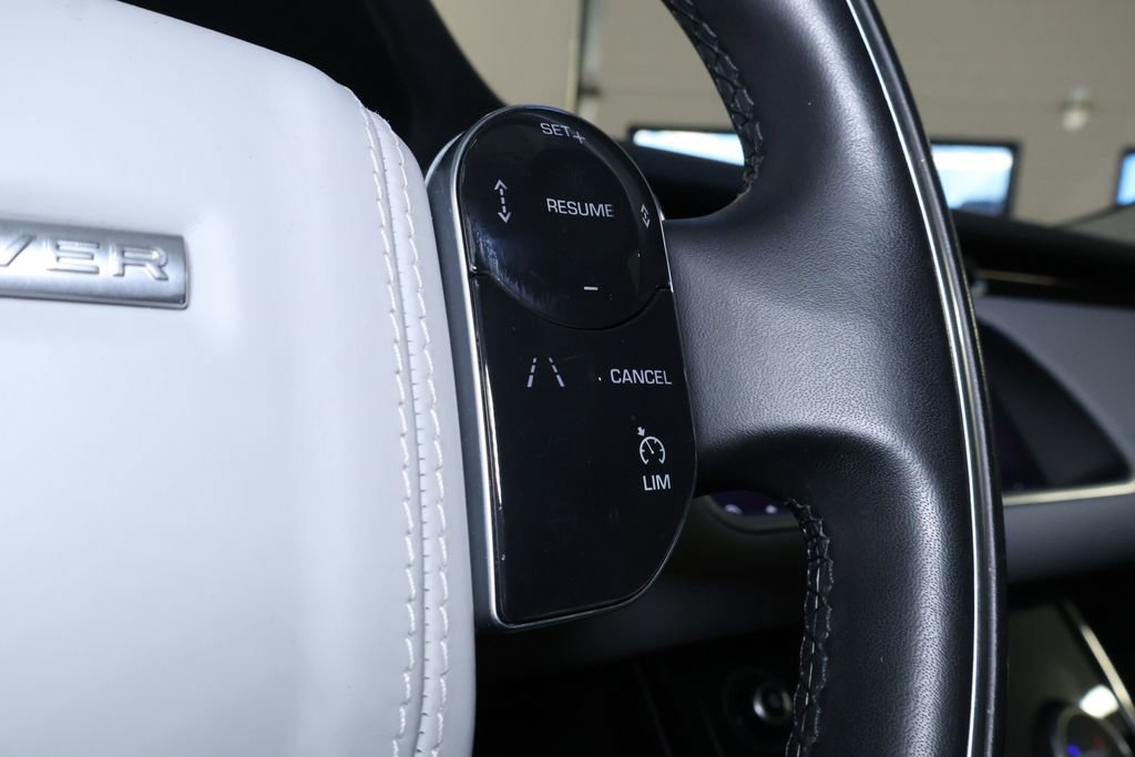 Used 2020 Land Rover Range Rover Evoque S image 20