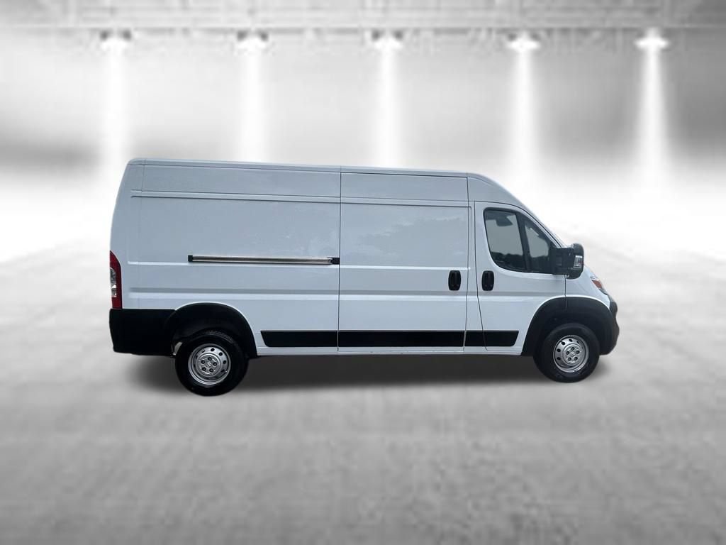 Used 2023 RAM ProMaster 2500 FWD image 3