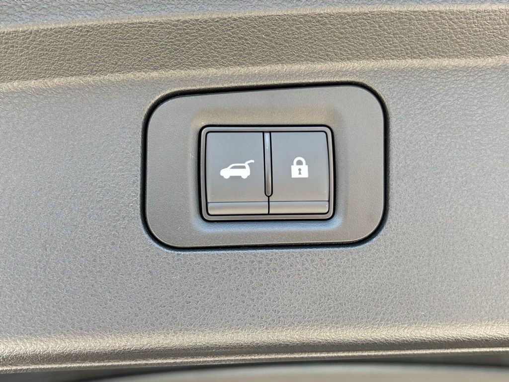 New 2025 Nissan Armada PRO-4X w/ Pro-4X Premium Package image 24