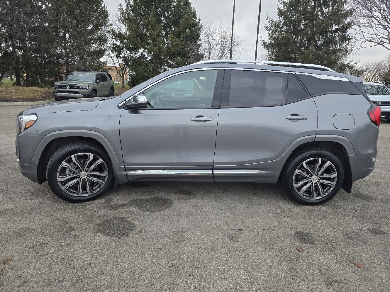 Used 2020 GMC Terrain Denali w/ Denali Premium Package image 15