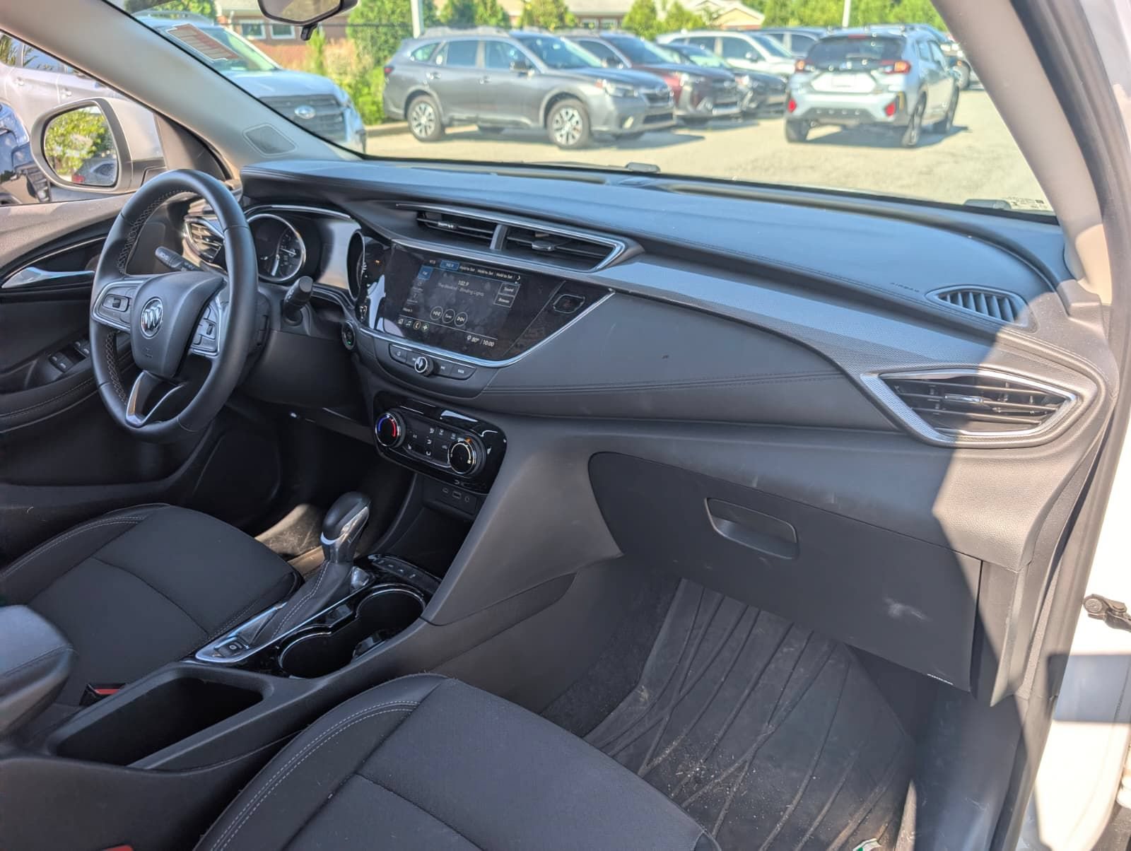 Used 2022 Buick Encore GX Preferred w/ Cold Weather Comfort Package AWD/4WD image 26