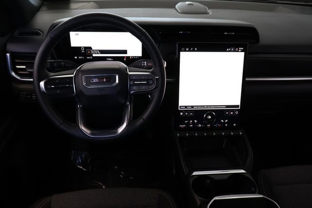 Used 2025 GMC Terrain Elevation image 17