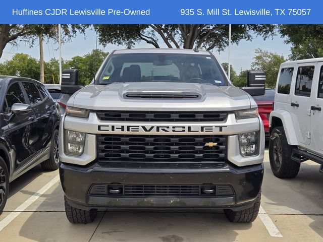 Used 2022 Chevrolet Silverado 2500 Custom w/ Custom Value Package AWD/4WD image 2