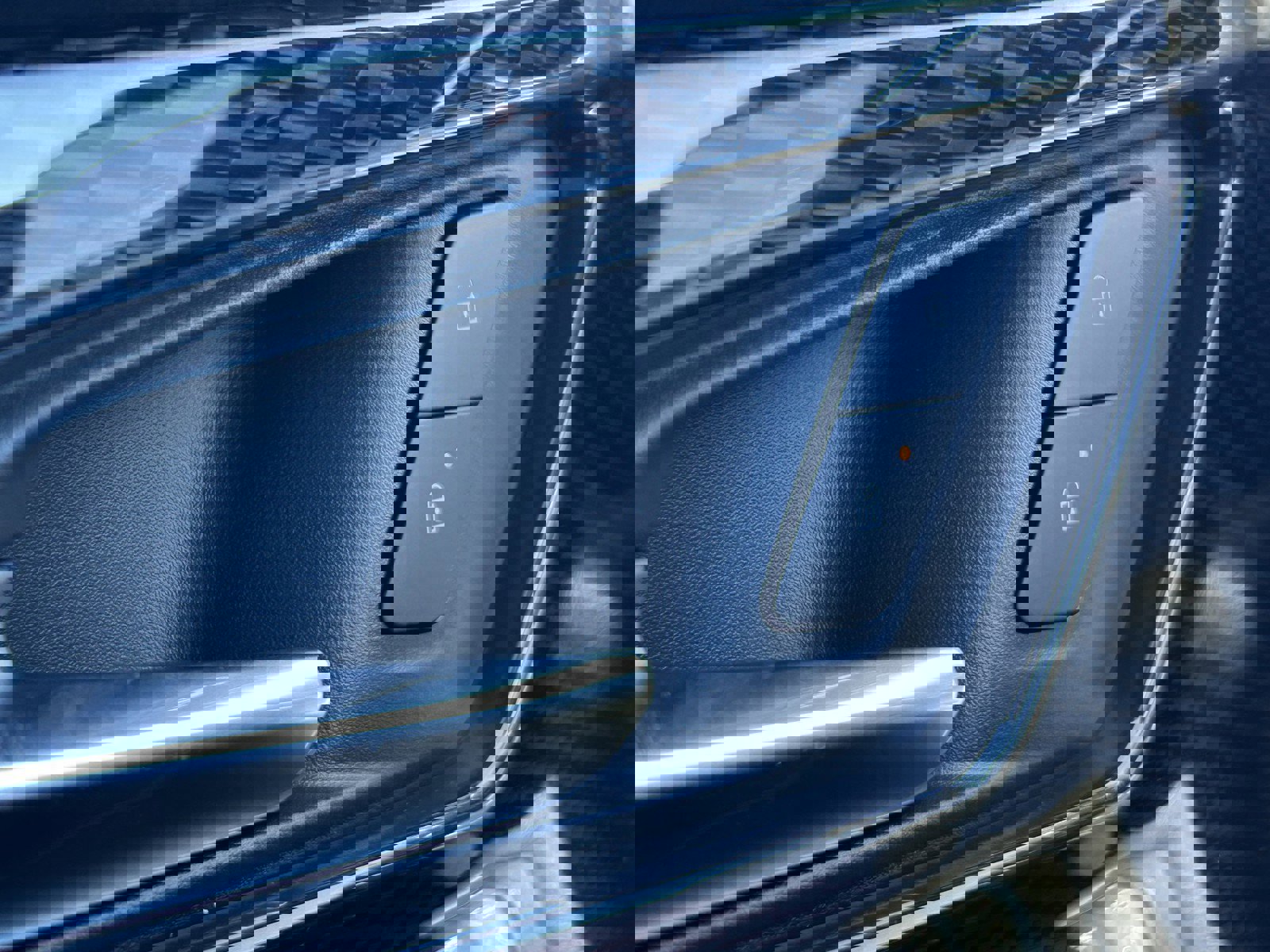 New 2026 Chevrolet Blazer EV LT w/ Super Cruise Package image 18