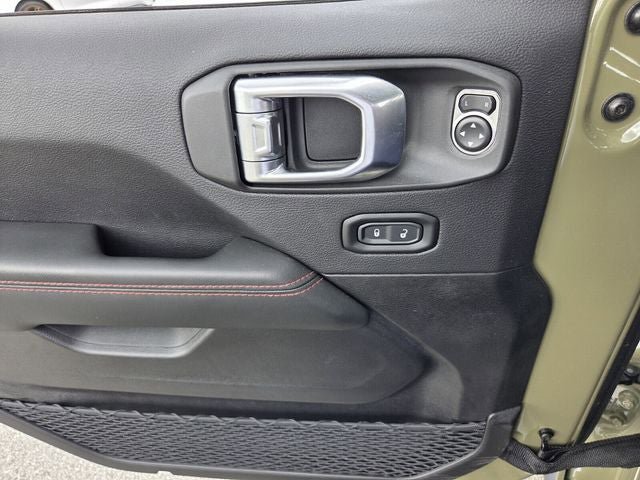 Used 2025 Jeep Wrangler Unlimited Rubicon w/ Safety Group image 38